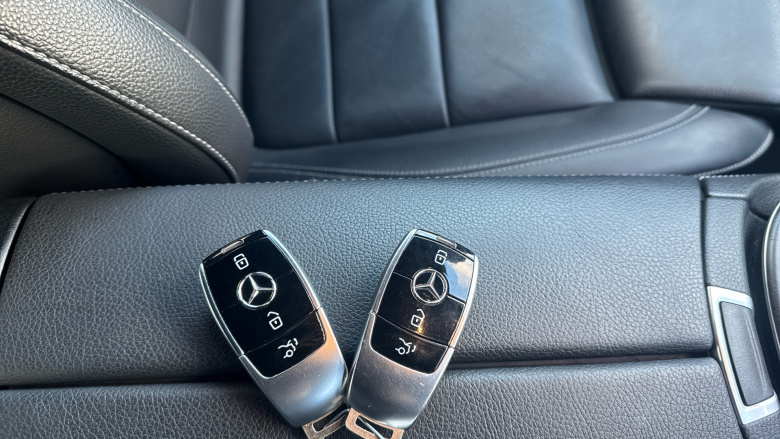 Mercedes-Benz E-Class E200 AMG Line 4dr 9G-Tronic Petrol Saloon